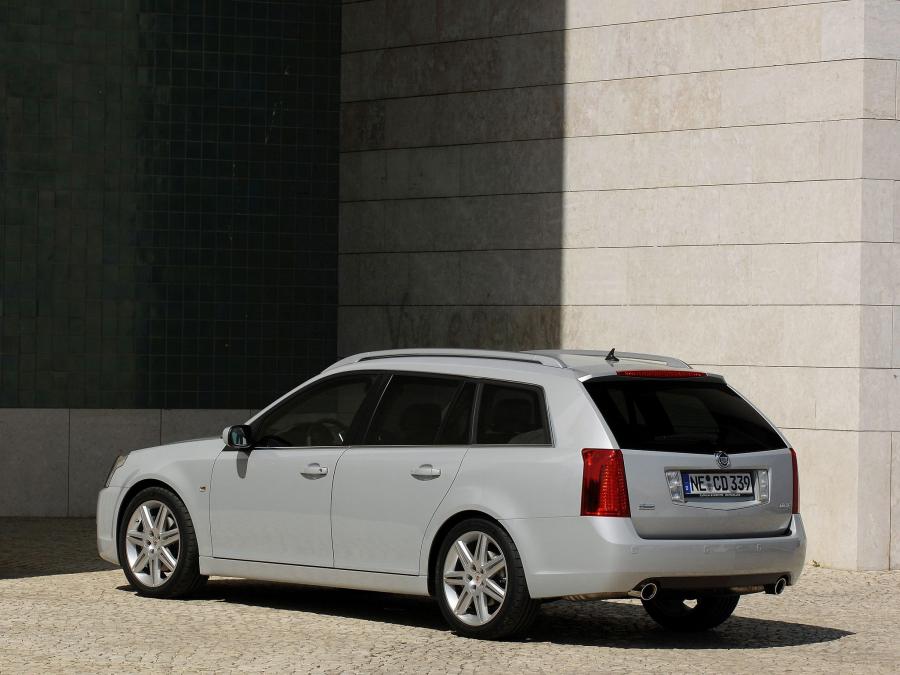  Cadillac BLS Wagon 2007 года  (фото 18 из 37)